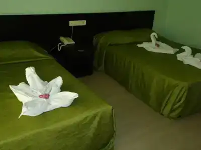 Larissa Inn - 9