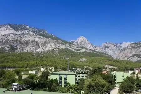 Larissa Inn - 5