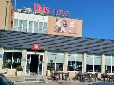 Ibis - 0