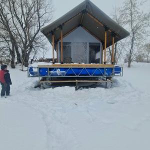 На обрыве - 12
