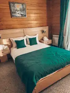 Yeti House - 27