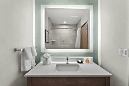 Royal Palace Westwood - 16