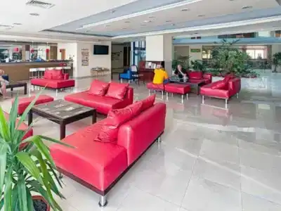 Sol Marina Palace - 33