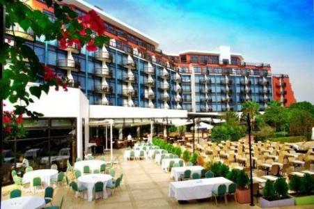 Merit Crystal Cove Casino & Spa - 40