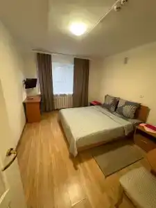 Академическая - 3