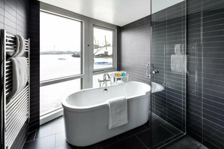 Radisson Blu Edwardian New Providence Wharf, London - 6