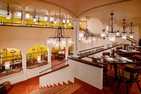 Sheraton Frankfurt Airport & Conference Center - 2