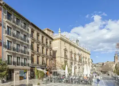Maciá Plaza - 26