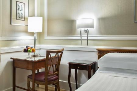 Rome Marriott Grand Flora - 44