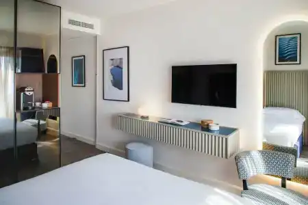 Grand Diana Majestic - 37