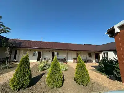 Уголок - 27