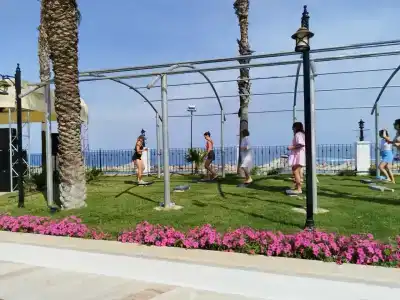 Emelda Sun Club, Ex Simena Sun Club - 23