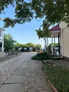 Приморский дворик - 69