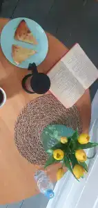 Треугольный стильный дом рядом с сыроварней - 63