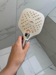 У Кремля - 82