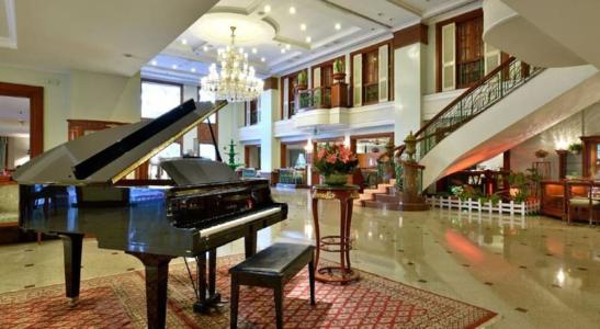 Evergreen Laurel Bangkok - 35