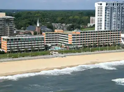 Holiday Inn & Suites North Beach, An Ihg - 43