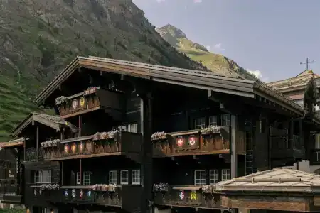 SchlossZermatt Active & CBD Spa - 46