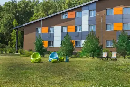 Freezone INN - 1