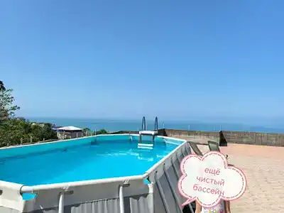 У Роберта - 18