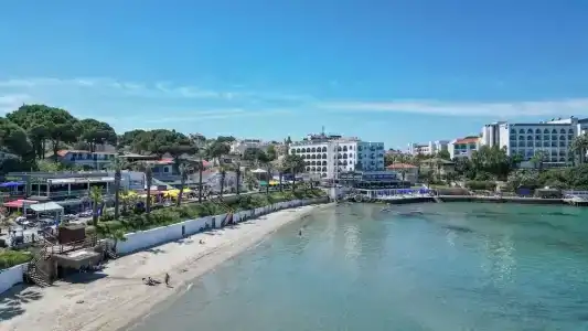 Marti Beach - 31