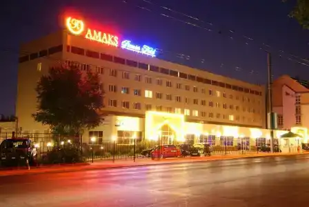 АМАКС Премьер-отель - 0