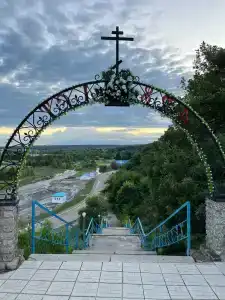 на Вершине Холма - 7