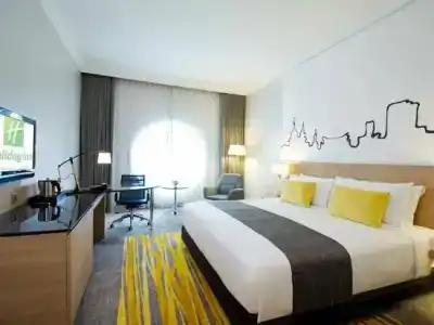 Holiday Inn Mumbai International Airport, An Ihg - 44