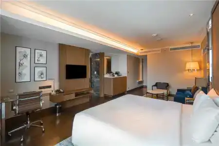 Radisson Blu Plaza Bangkok - Sha Extra Plus Certified - 7