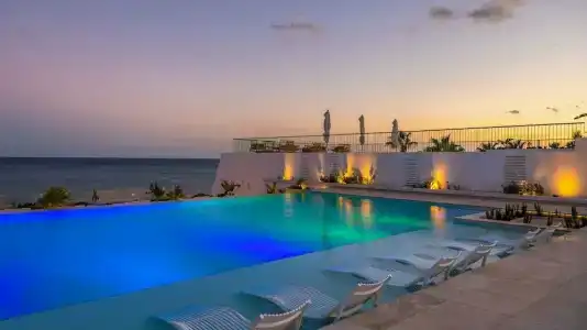 Royal Azur - 27