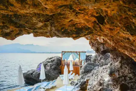 Perges - Adult Only 18 plus - 14