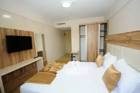Grand HekimoğluS - 22