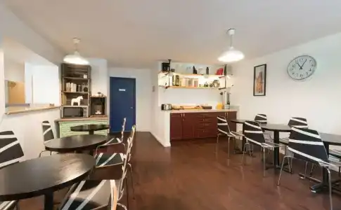 Town Inn Suites - 41