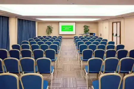 Courtyard by Marriott Rome Central Park - 35