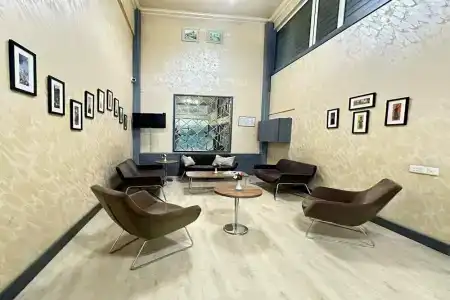 The Family - Free Massage - 3