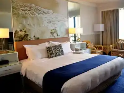 Holiday Inn Mumbai International Airport, An Ihg - 34