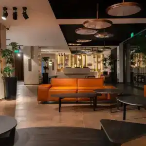 Ramada Encore by Wyndham - 46