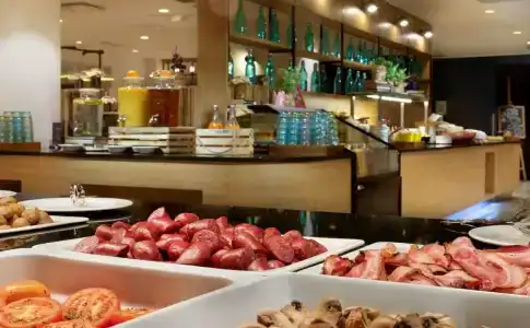 Park Inn by Radisson Central Tallinn - 49