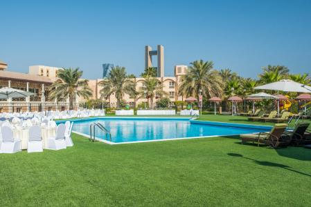 Crowne Plaza - 47
