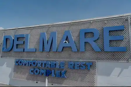 Del Mare - 7