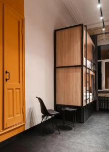 Globe Runner & Hostel - 64