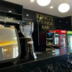 King Plaza - 11