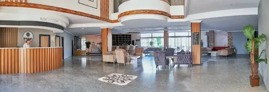 Clover Magic Park Side Otel - 33