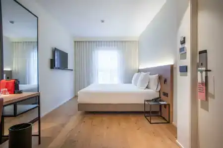 Paxton Barcelona - 38