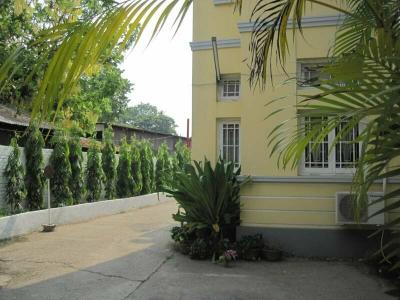 Golden Guest Inn - 37