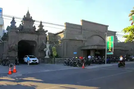 Choice Stay Denpasar - 1