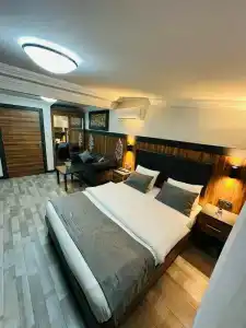 La Serena & Suites - 41