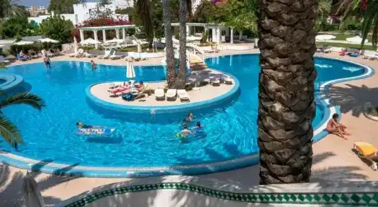 Hôtel Sol Azur Beach - 25