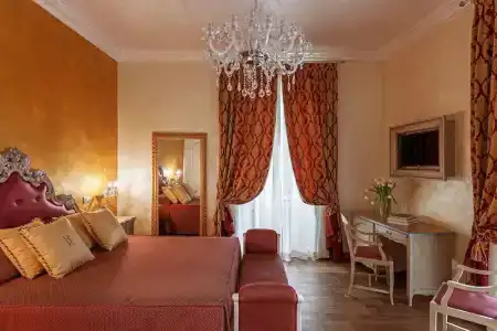 Relais Empire - 1