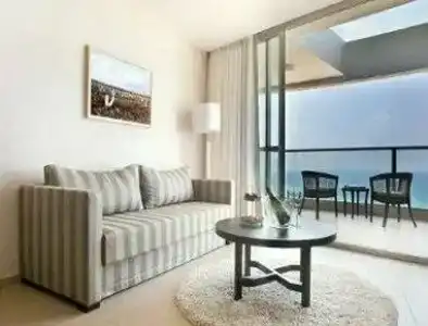 Ramada & Suites by Wyndham Netanya - 47